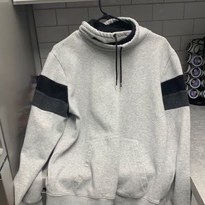 H&M Chimney Collar Gray Sweatshirt Size M